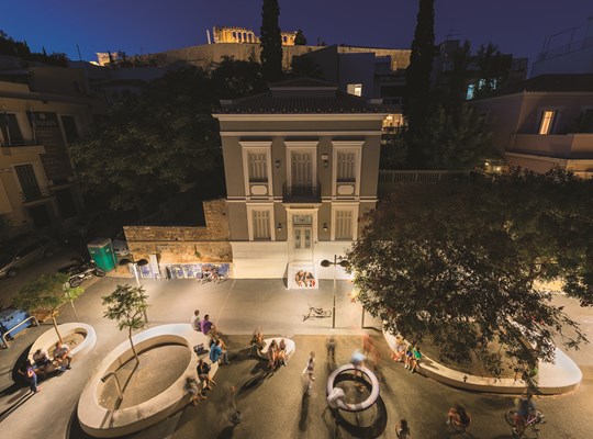 Ανακατασκευή Παιδικών Χαρών στην οδό Καλλισπέρη
